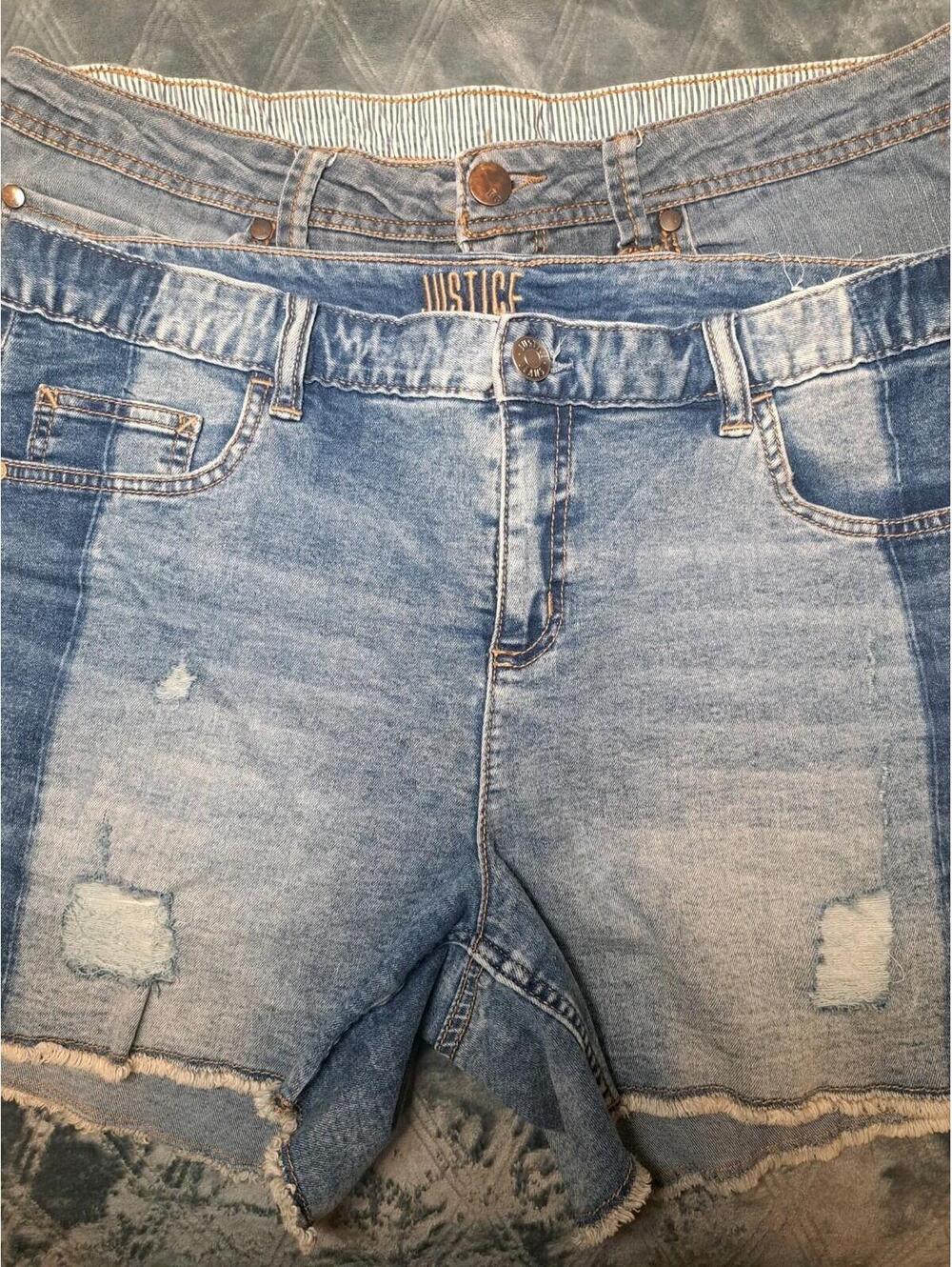 2 Lots Of Justice & Faded Glory Women’s william rast high rise shorts size 12